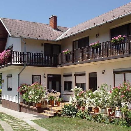 Apartman Berki Margit Hévíz Εξωτερικό φωτογραφία
