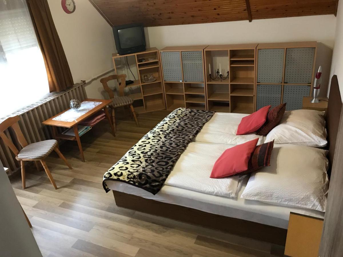 Apartman Berki Margit Hévíz Εξωτερικό φωτογραφία