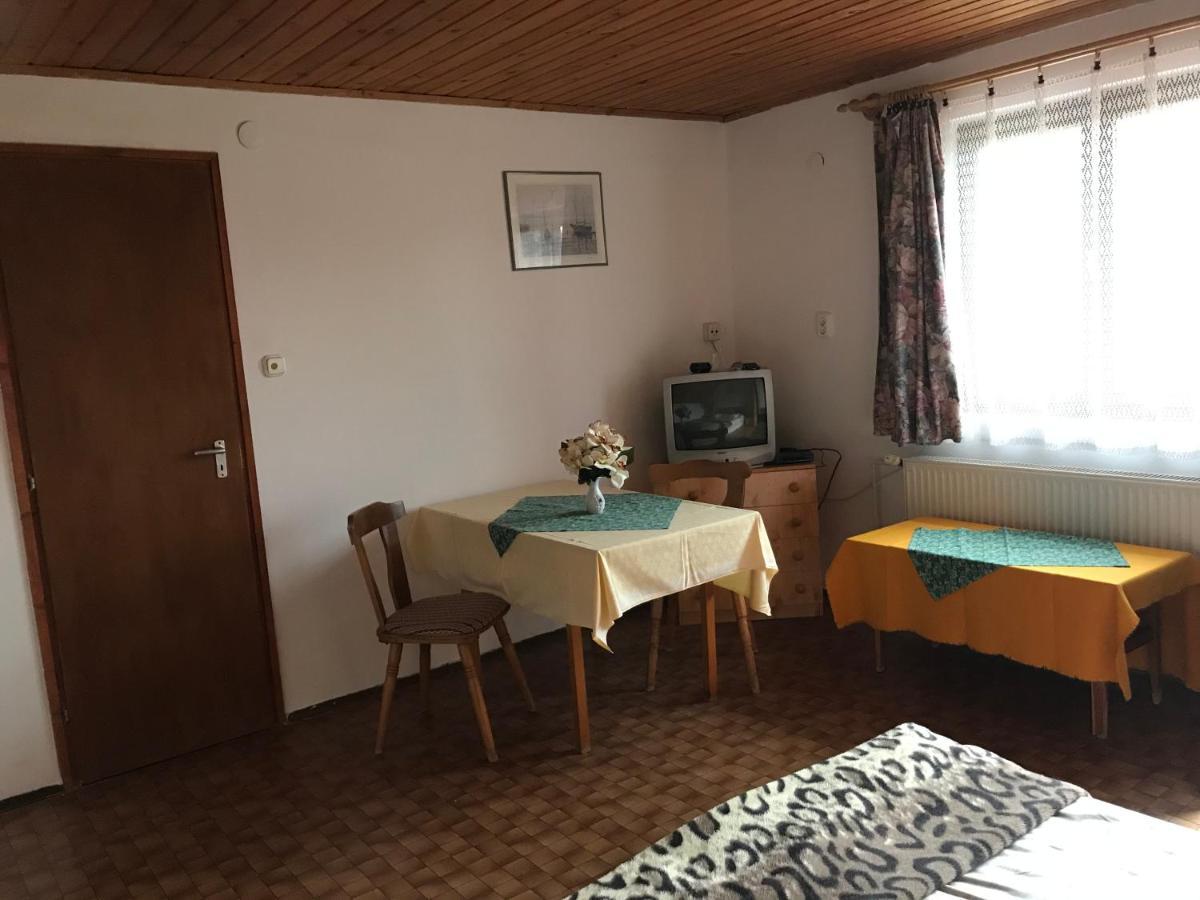 Apartman Berki Margit Hévíz Εξωτερικό φωτογραφία