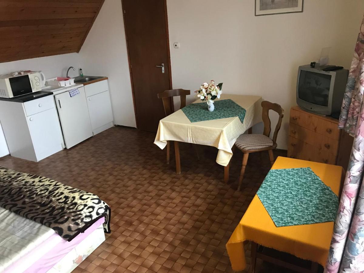 Apartman Berki Margit Hévíz Εξωτερικό φωτογραφία
