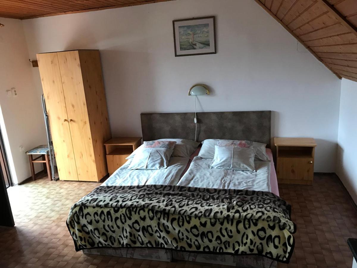 Apartman Berki Margit Hévíz Εξωτερικό φωτογραφία