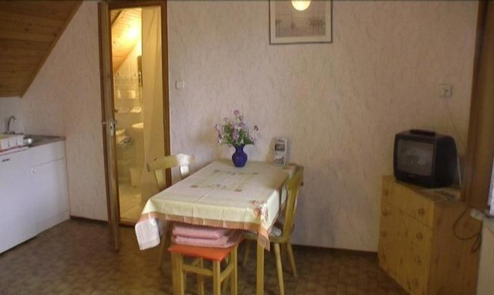 Apartman Berki Margit Hévíz Εξωτερικό φωτογραφία
